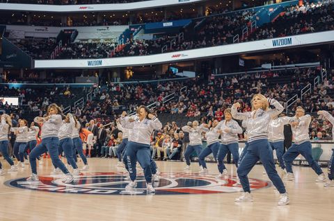 Das Wizdom Dance Team