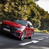 Die Achtgangautomatik passt zum geschmeidigen Auftritt des leistungsstarken Audi-SUV