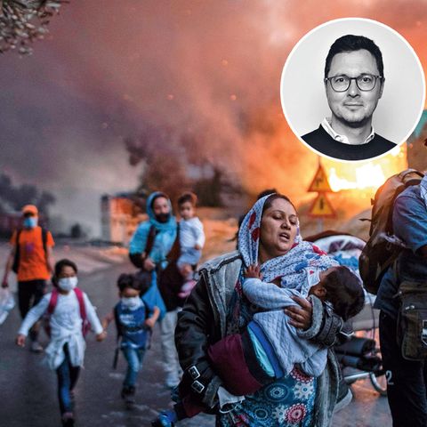 Flüchtlinge fliehen vor dem Feuer