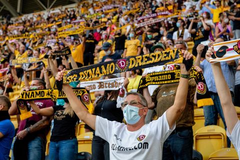 Fans in Dresden