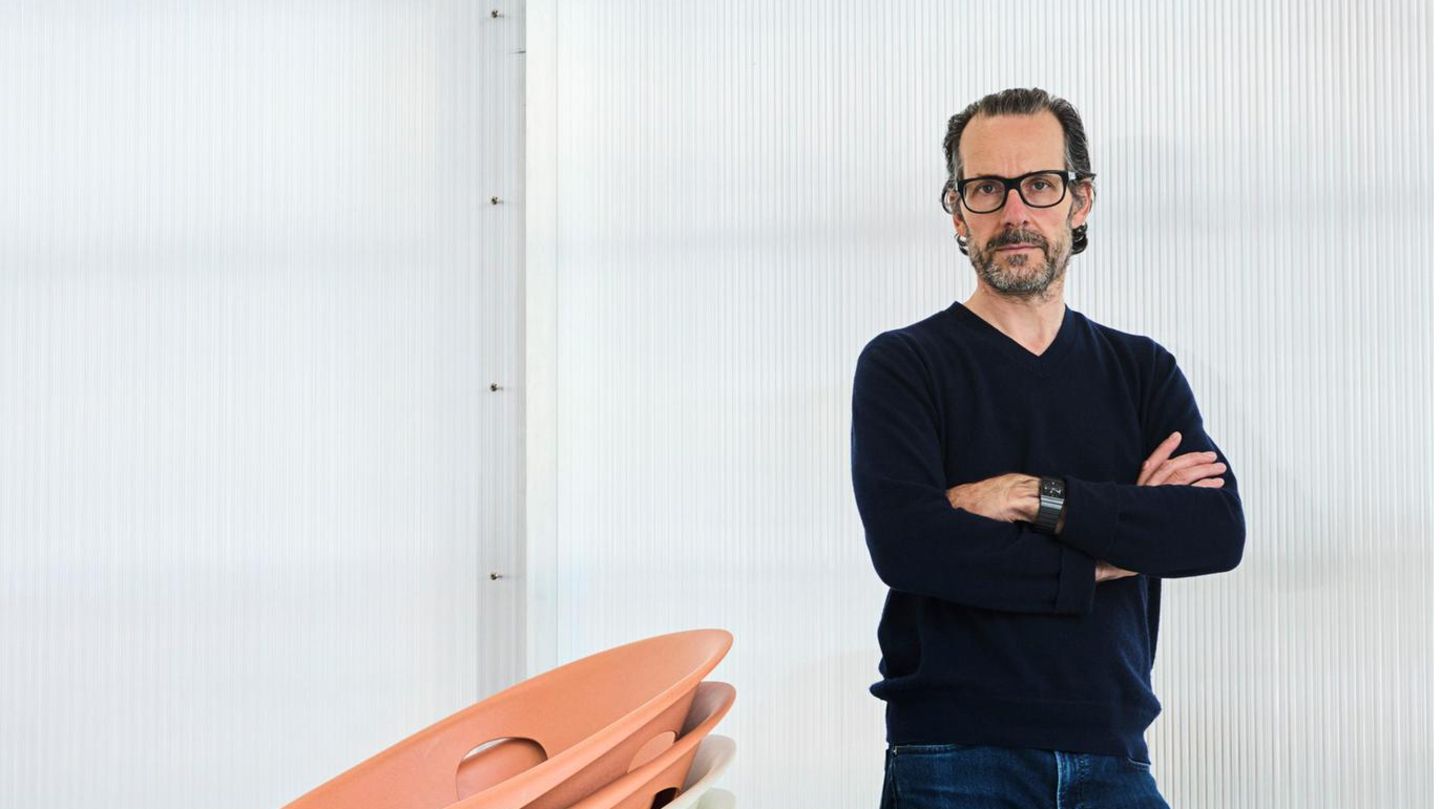 Konstantin Grcic Bell Chair Berlin Mai 2020 Konnstantin GrcicBell ChairBerlin Mai 2020 Konstantin Grcic