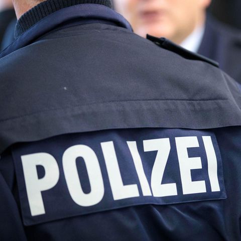 Die Polizei in Nordrhein-Westfalen hat ein Problem mit Rechtsextremen in den eigenen Reihen