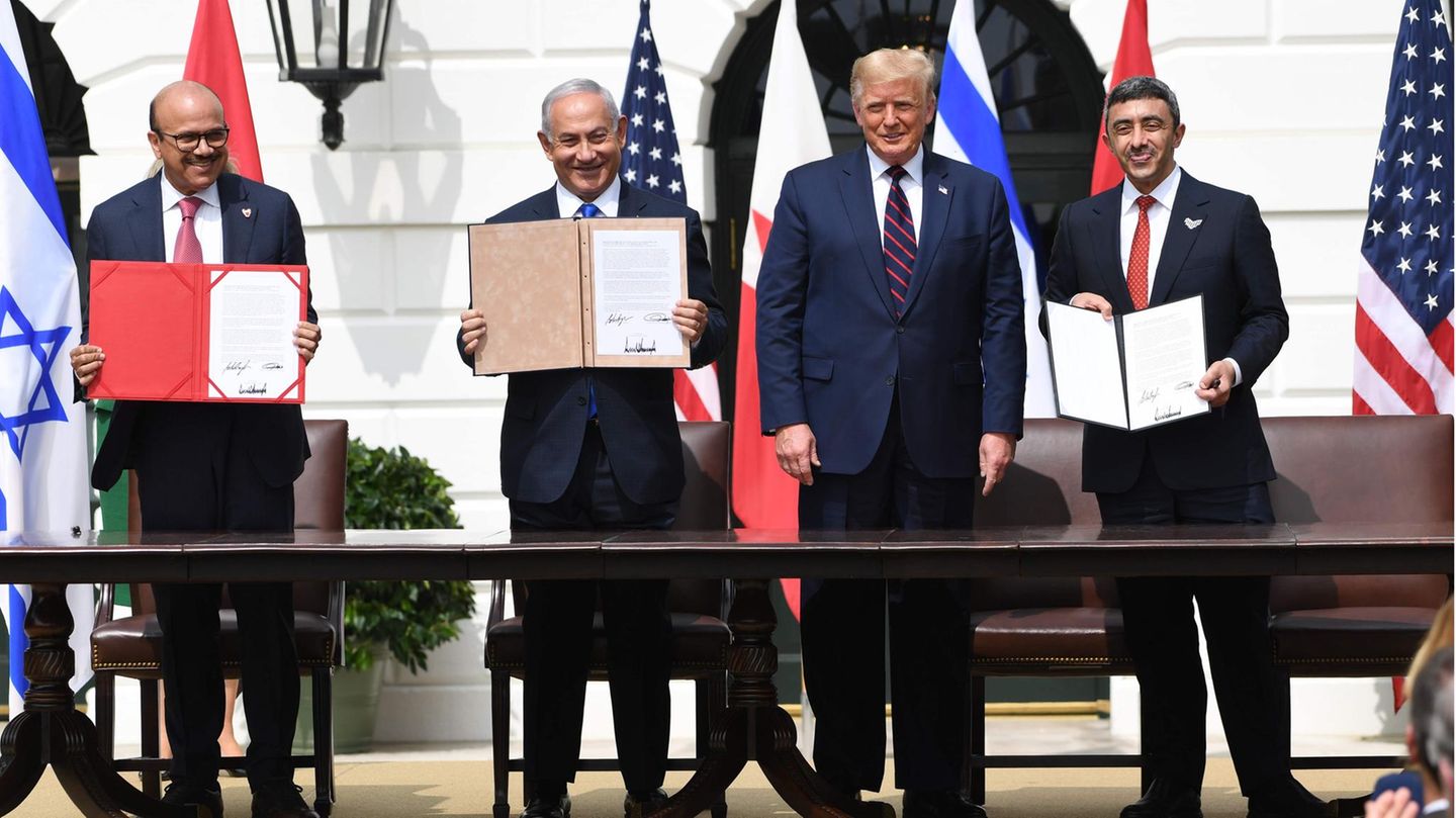 Donald Trump Verträge