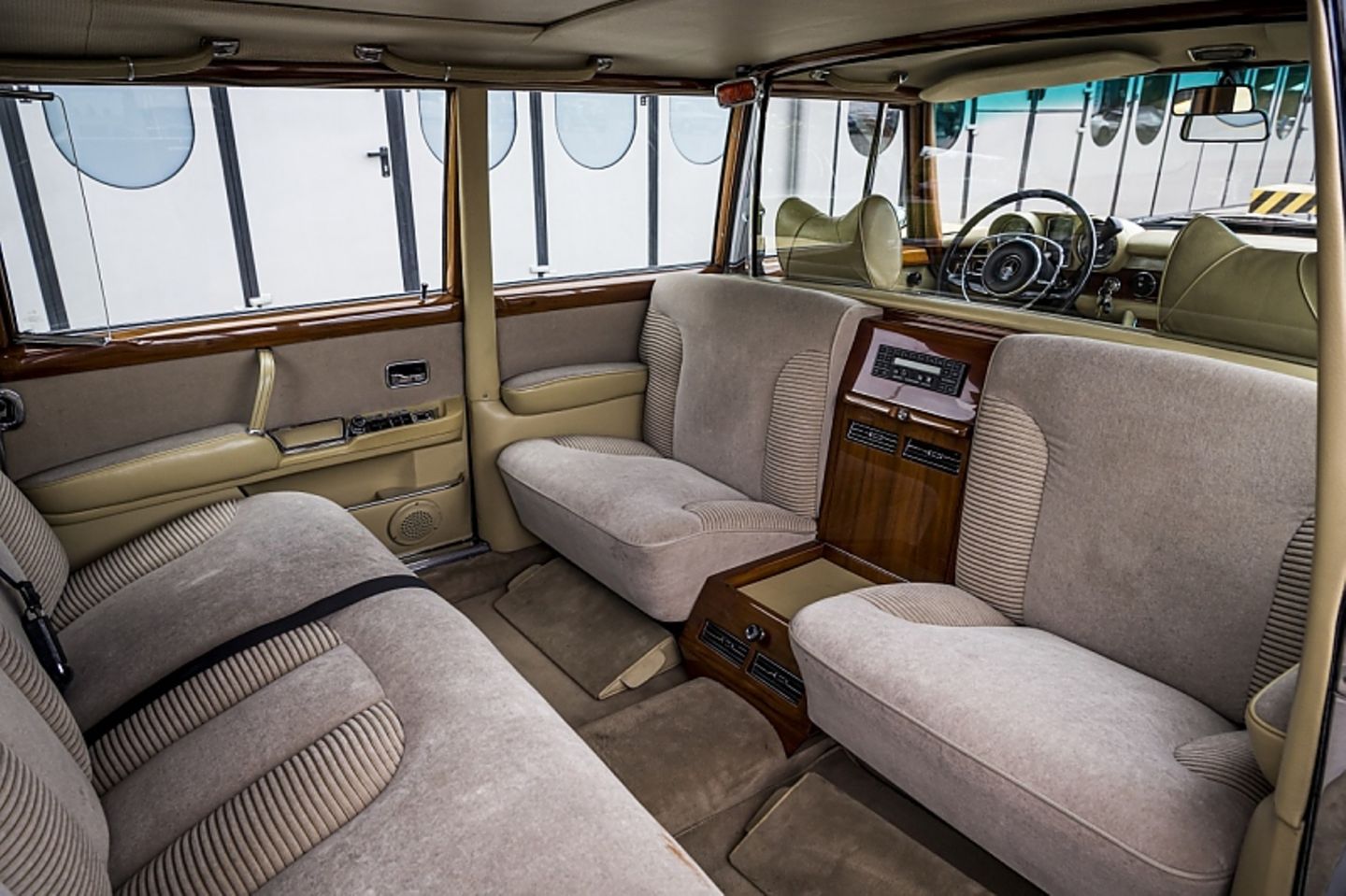 Mercedes 600 der Baureihe W 100