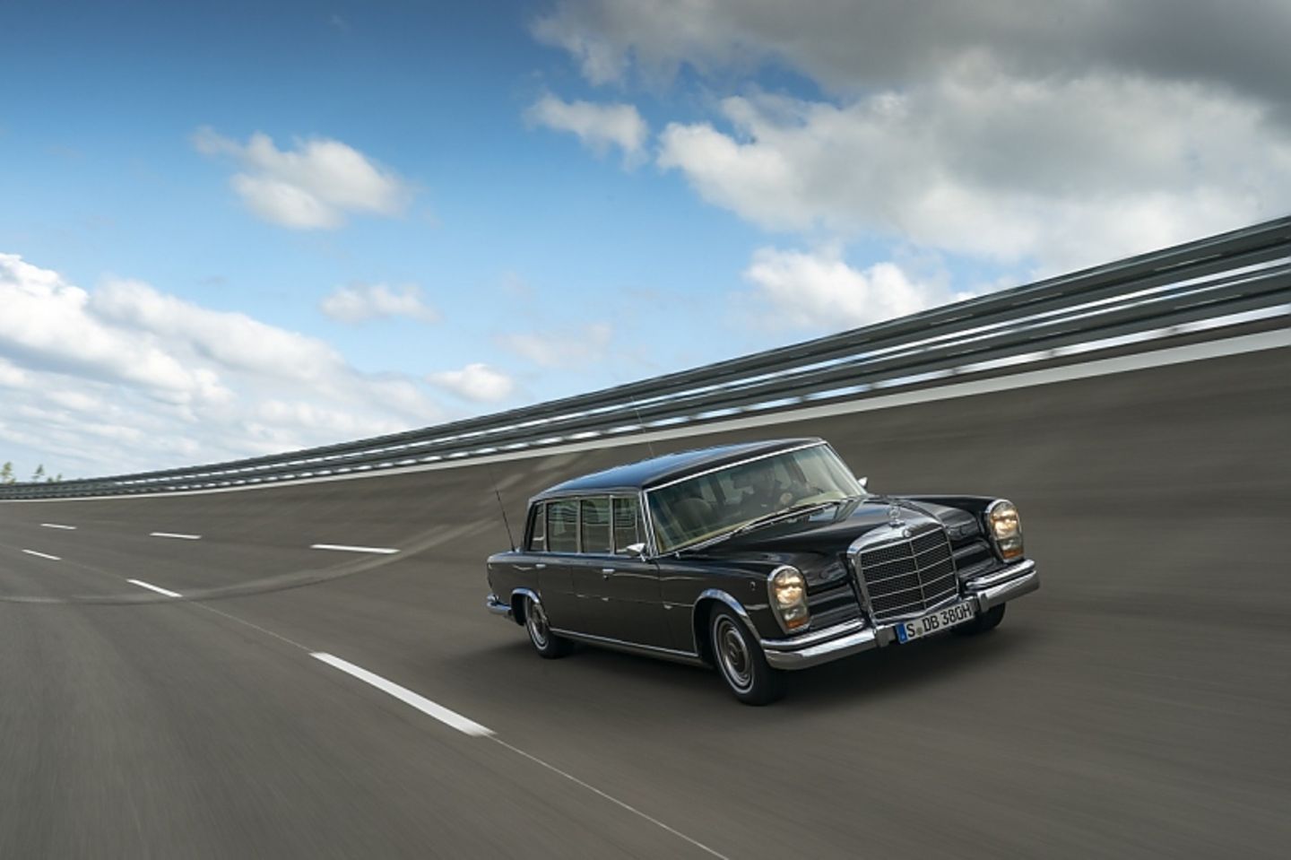 Mercedes 600 der Baureihe W 100
