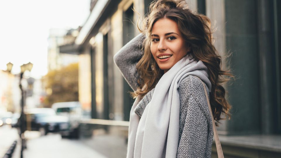 Kühlere Temperaturen sorgen in Sachen Herbst-Outfits für einen schönen Lagenlook