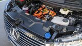 Gewohnte Ansicht: Auch der Elektromotor befindet sich unter der Motorhaube