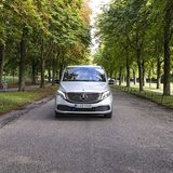 Die Batterie wiegt rund 700 Kilogramm