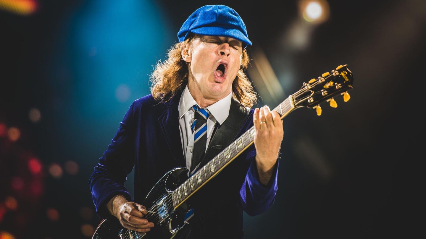 Angus Young von AC/DC