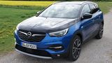 Der Opel Grandland X Hybrid4 ist mit der "Innovation" Ausstattungslinie ab aktuell 49.875,13 Euro zu haben