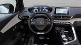 Der Peugeot 3008 Hybrid4 punktet mit dem virtuellen Cockpit