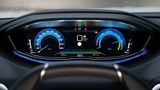 Ende der Verspieltheit: Die virtuellen Instrumente des Peugeot 3008 Hybrid4 sind gut strukturiert
