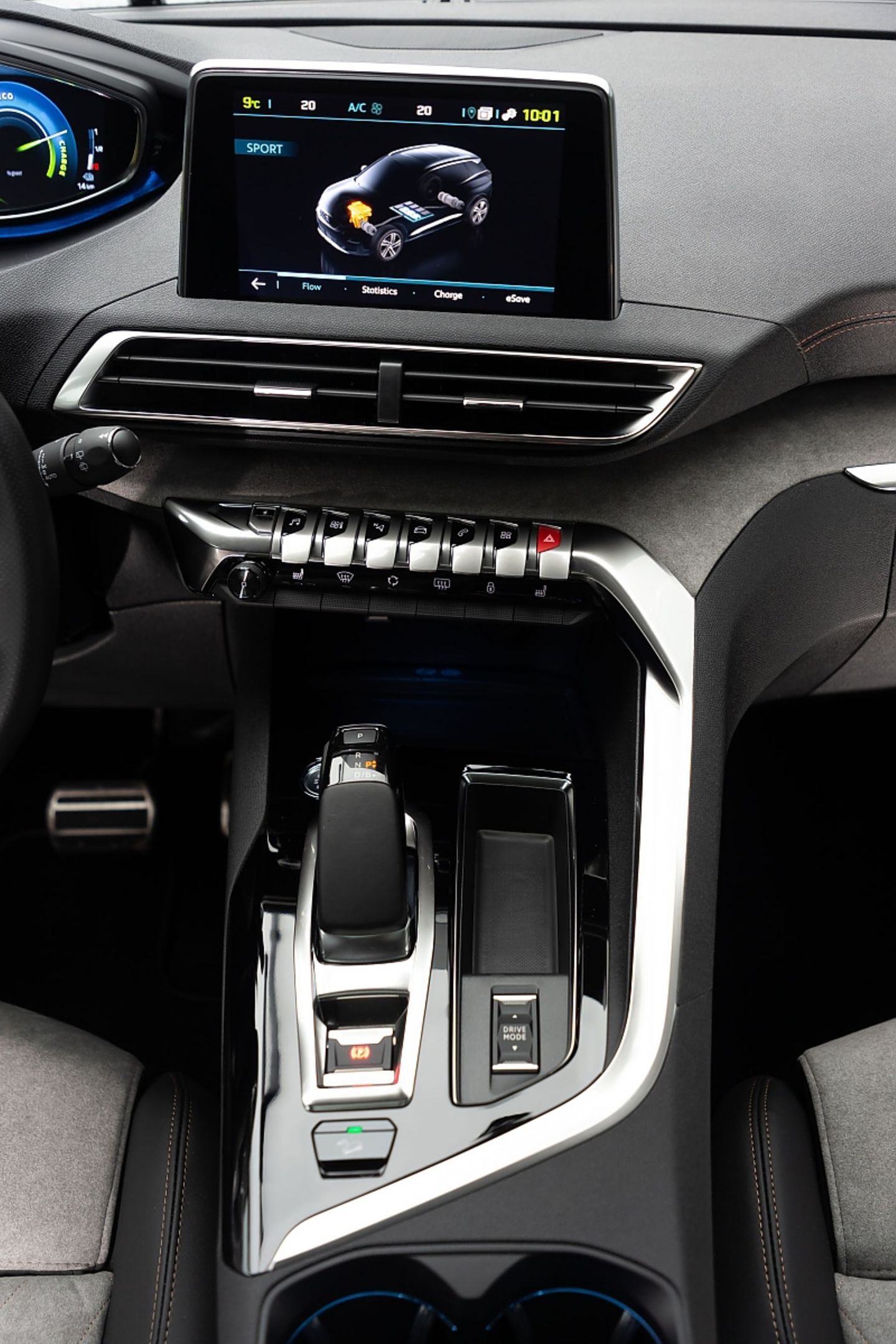 Das Interieur des Peugeot wirkt einen Schuss moderner