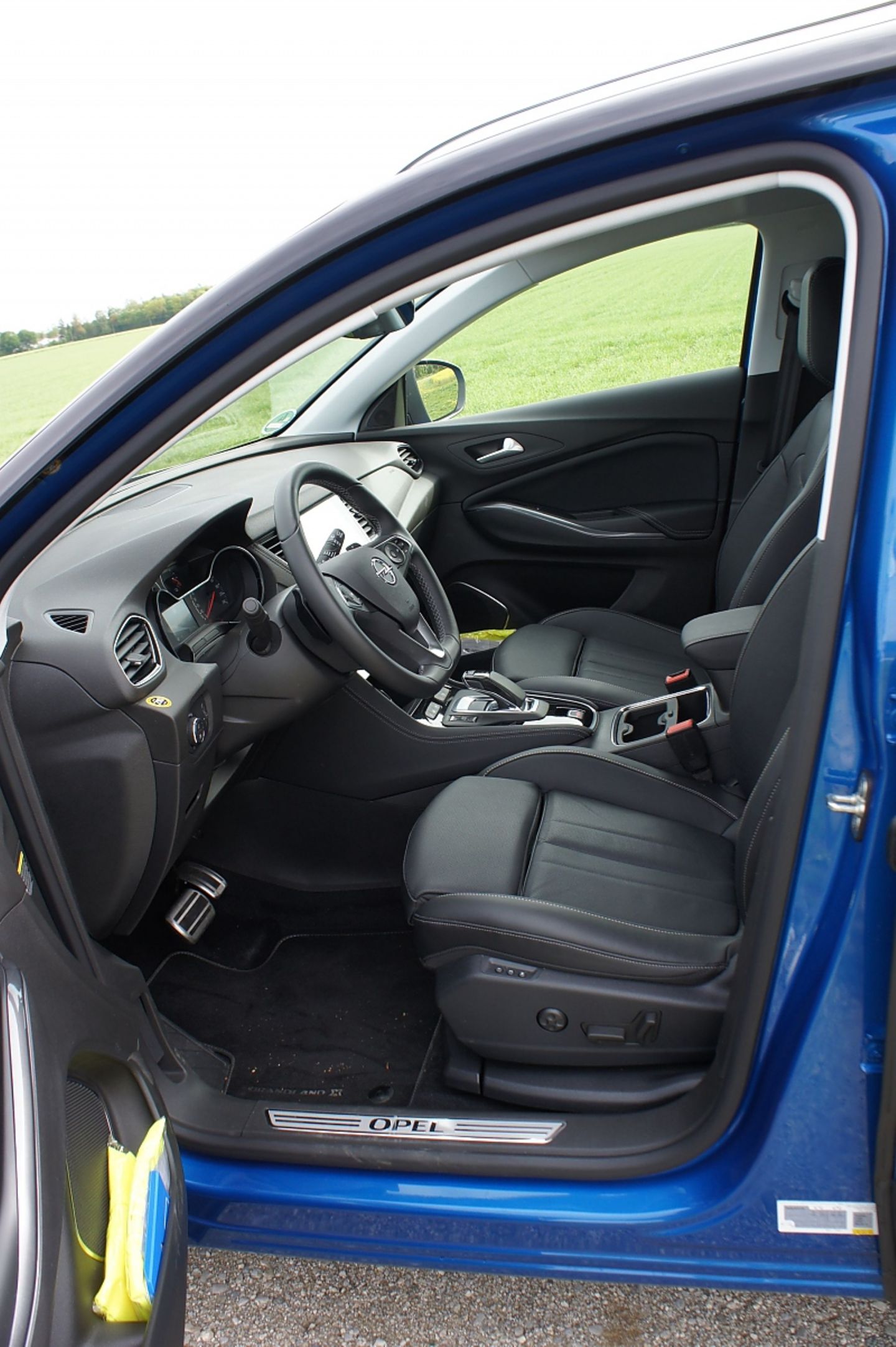 Opel Grandland X Hybrid4