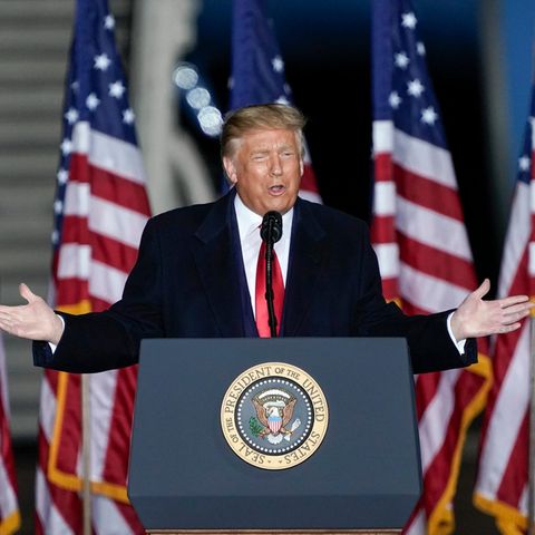 US-Präsident Donald Trump bei einer Wahlkampfkundgebung am Central Wisconsin Airport in Mosinee