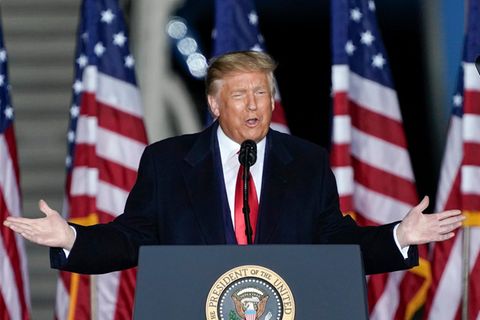 US-Präsident Donald Trump bei einer Wahlkampfkundgebung am Central Wisconsin Airport in Mosinee