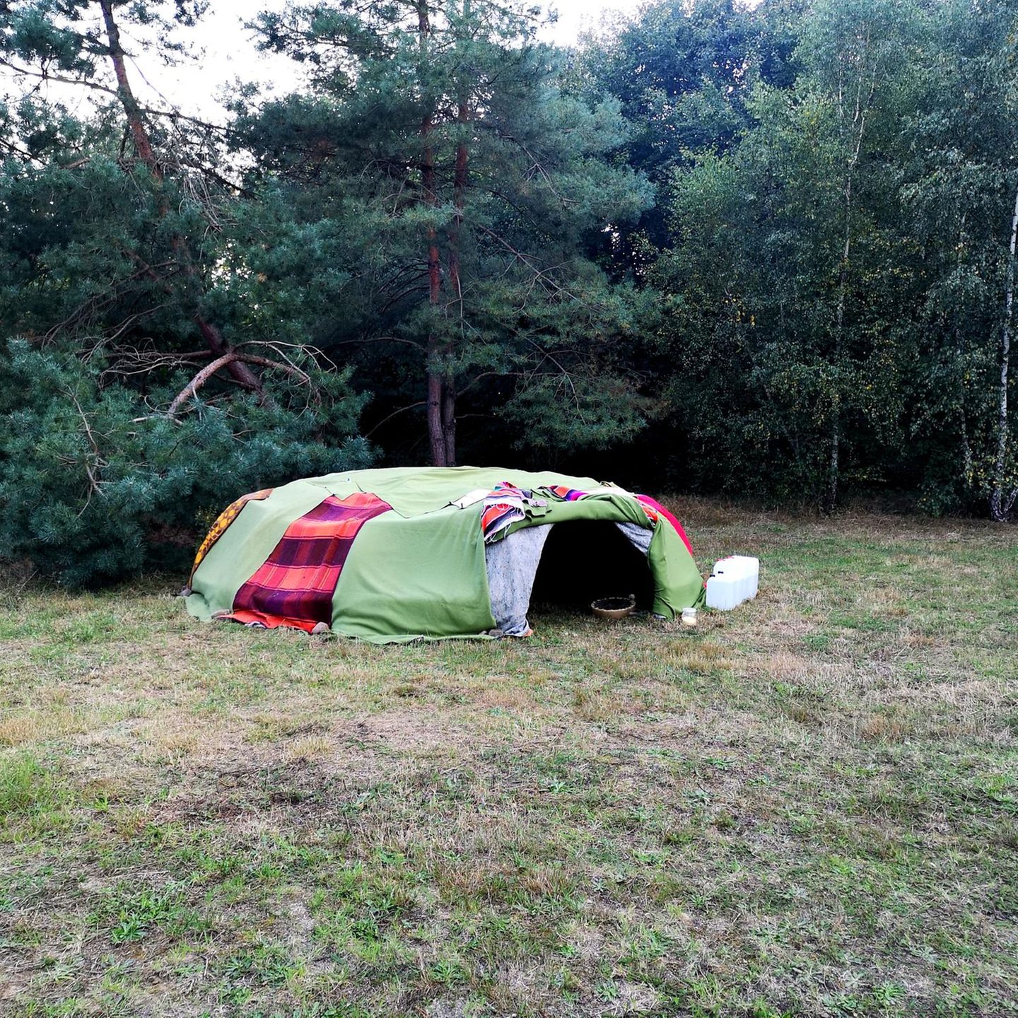 Oma nackt camping
