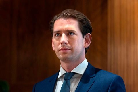 Sebastian Kurz schaut ernst