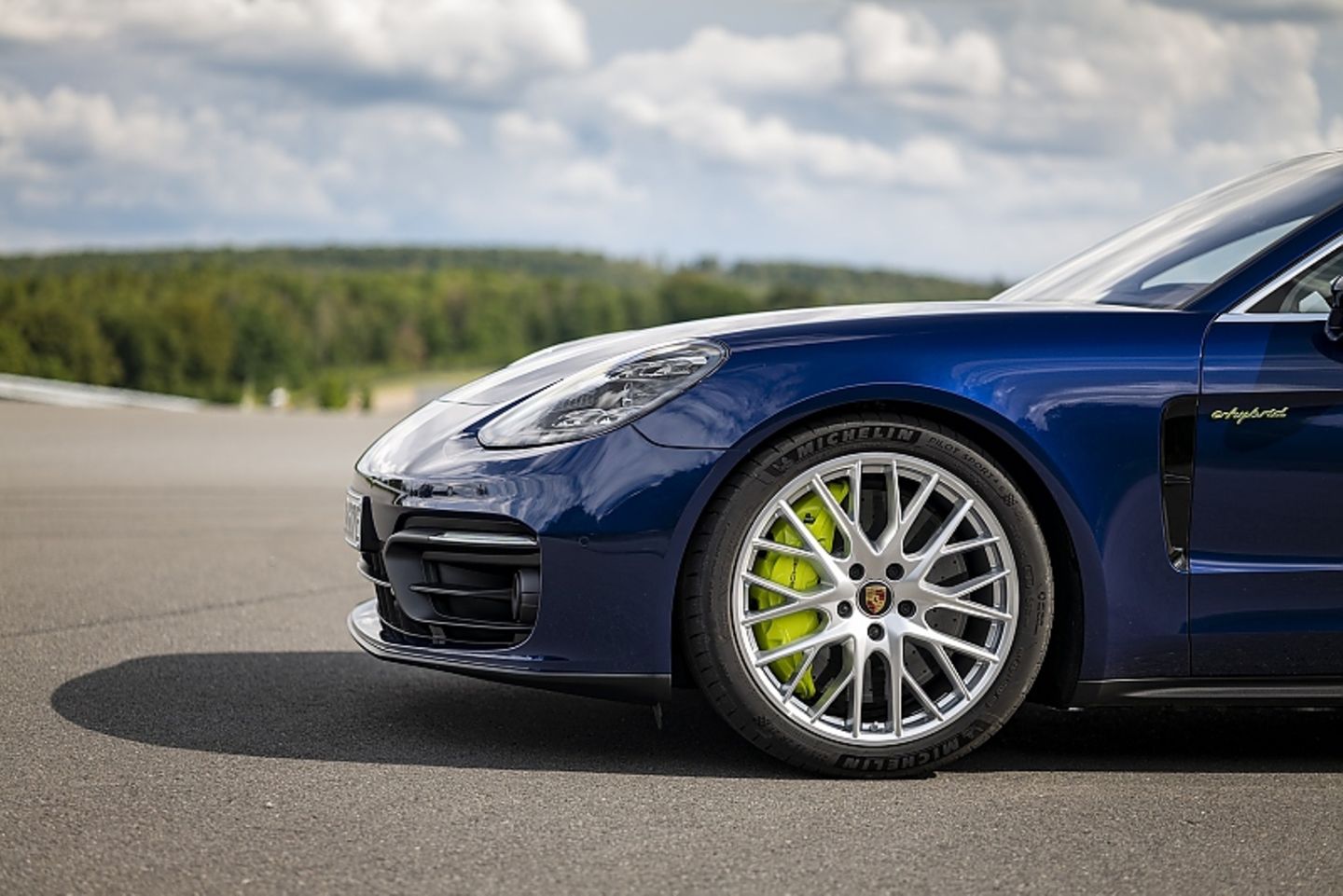 Porsche Panamera 4S E Hybrid