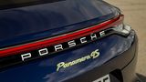Porsche Panamera 4S E Hybrid