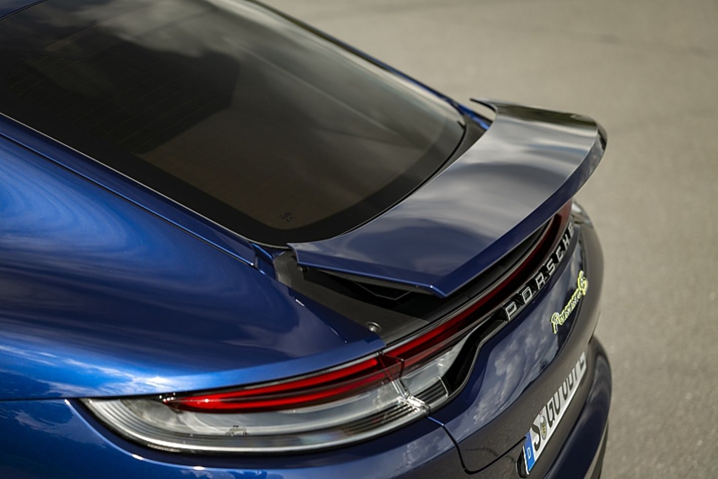 Porsche Panamera 4S E Hybrid