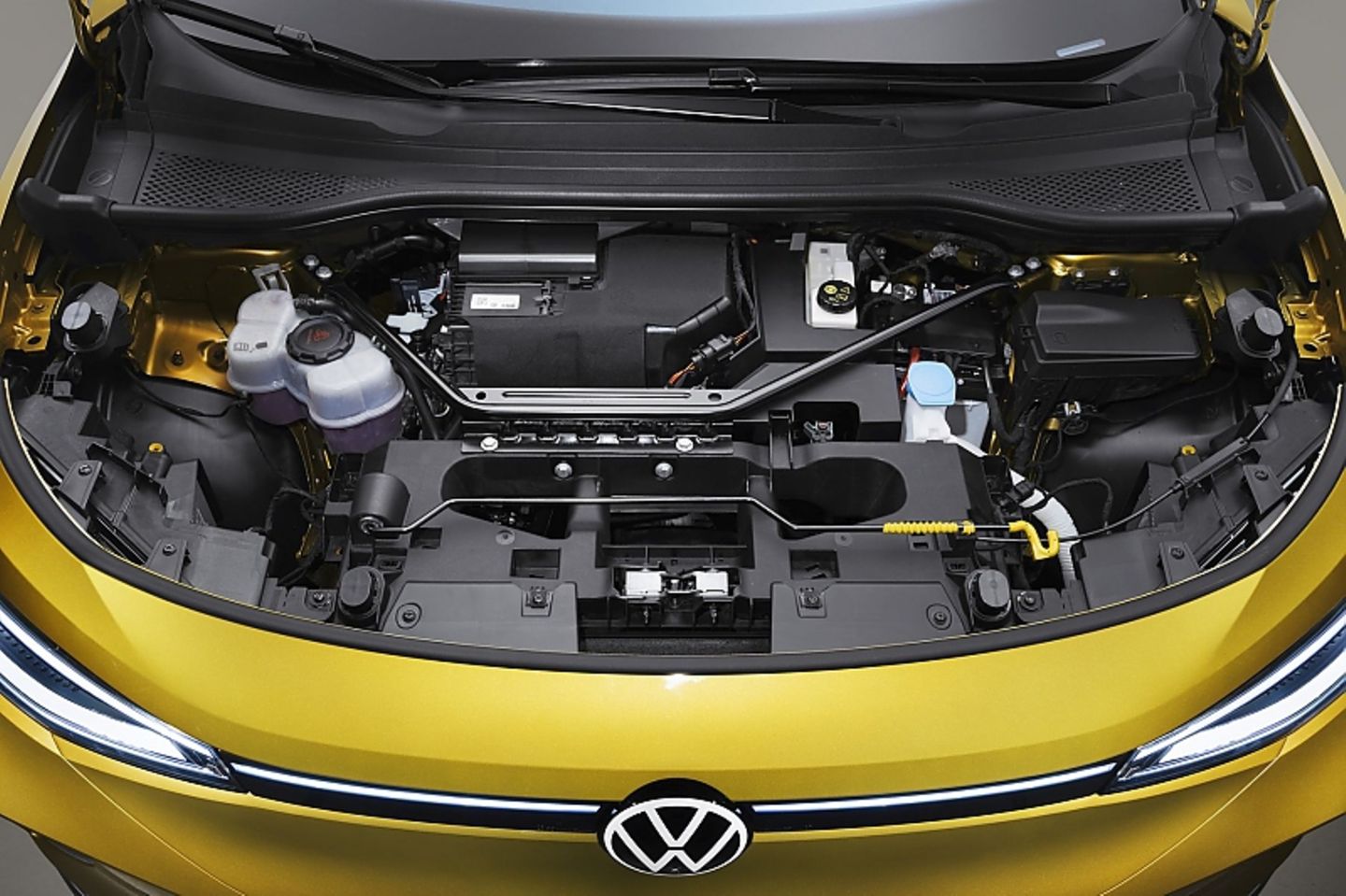 Der "Motorraum" ist vollgepackt