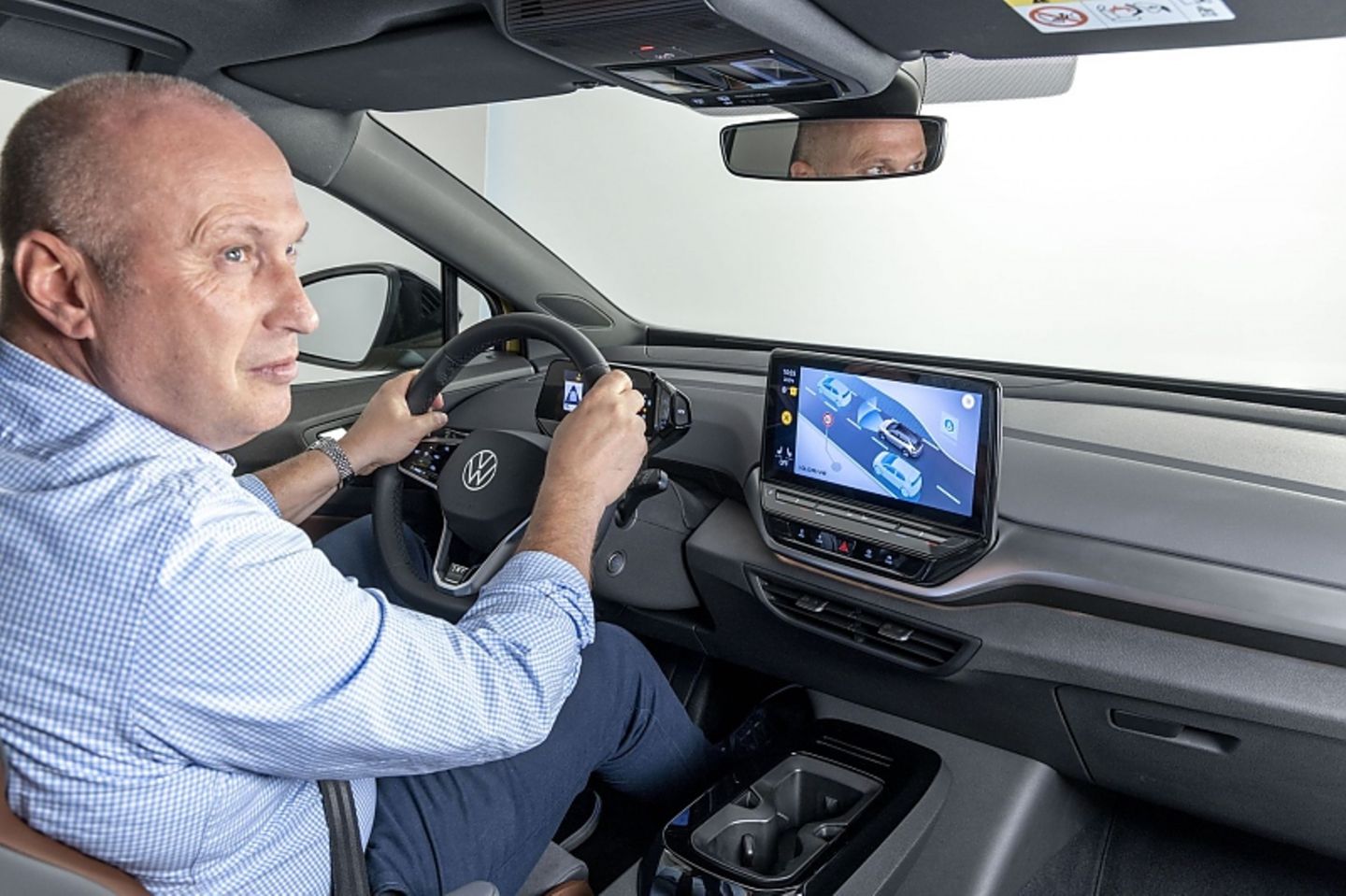 Das Cockpit des VW ID.4 1st Max hat einen zwölf Zoll großen Touchscreen