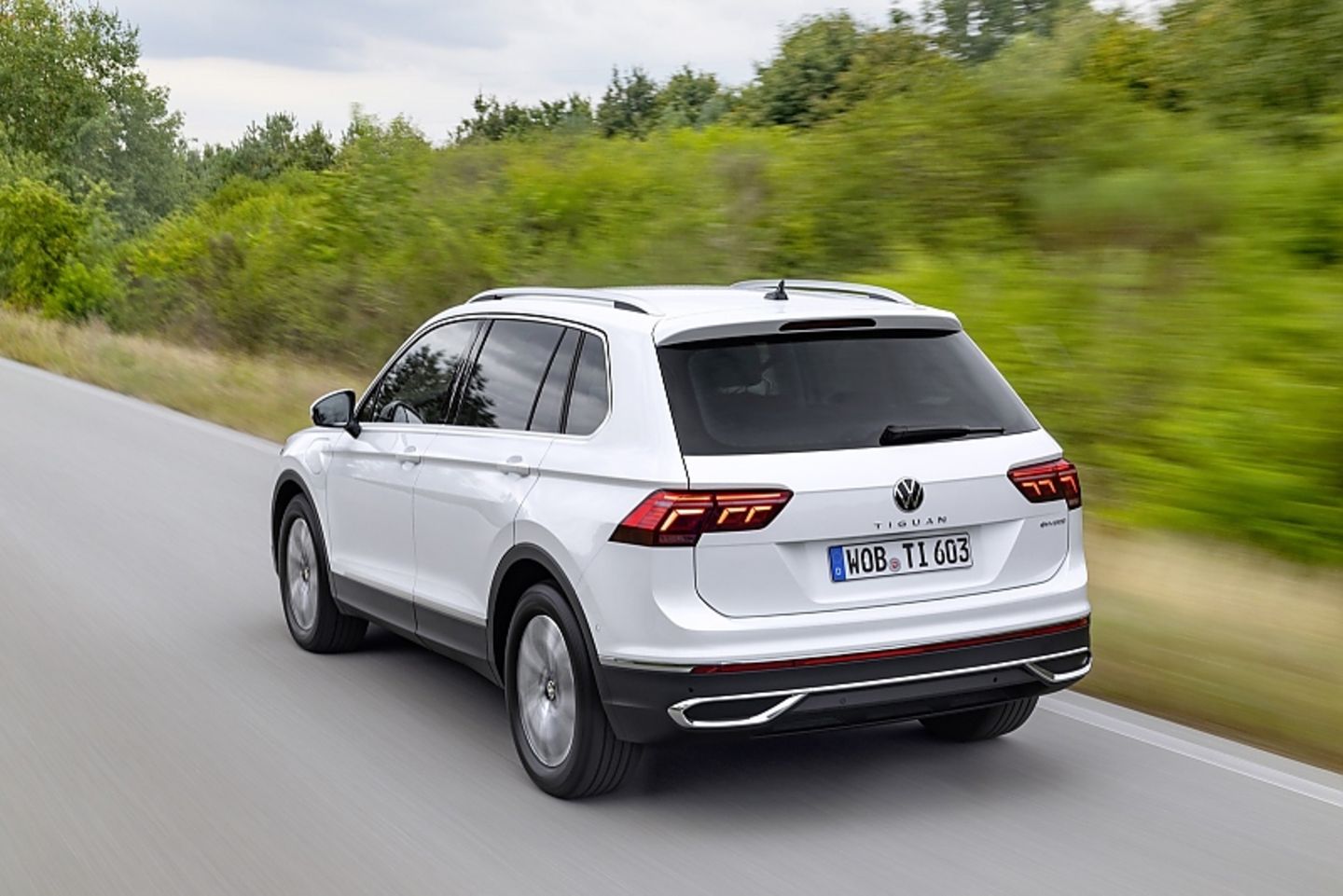 VW Tiguan eHybrid aktuell günstig leasen - AUTO BILD