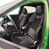 Die Sportsitze sind bequem