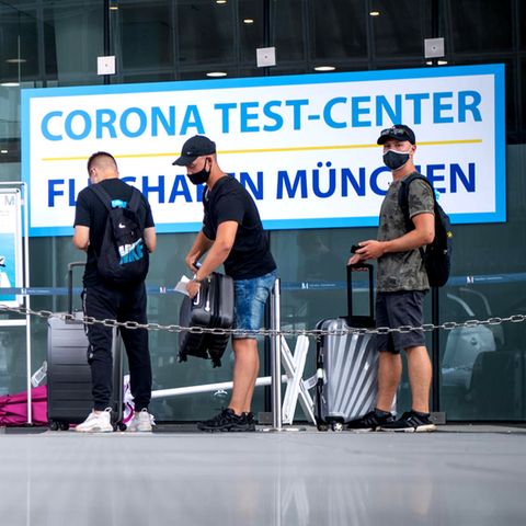 Test nach der Rückkehr obligatorisch: Lissabon, Dublin, Kopenhagen und Grenzgebiete in Tschechien und Österreich - die Bundesregierung hat zahlreiche Regionen in Europa zu Corona-Risikogebieten erklärt.