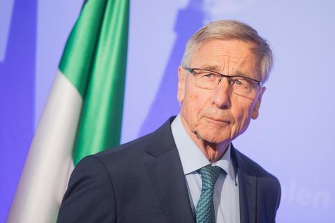 Wolfgang Clement, ehemaliger Bundesminister für Wirtschaft und Arbeit und ehemaliger Ministerpräsident von Nordrhein-Westfalen