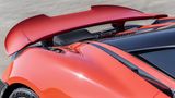 Der Heckspoiler ist größer als beim 720S