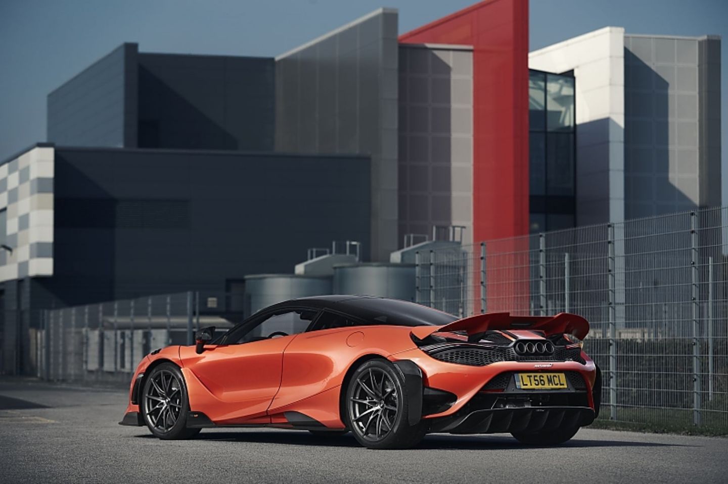 Der McLaren 765LT wiegt nur 1.229 Kilogramm