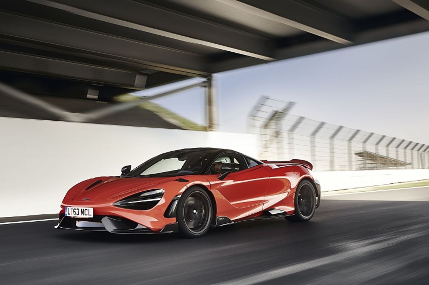 Die Bremsen stammen vom McLaren Senna