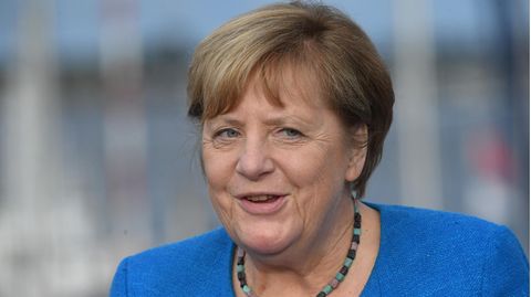 Kanzlerin Angela Merkel lächelt