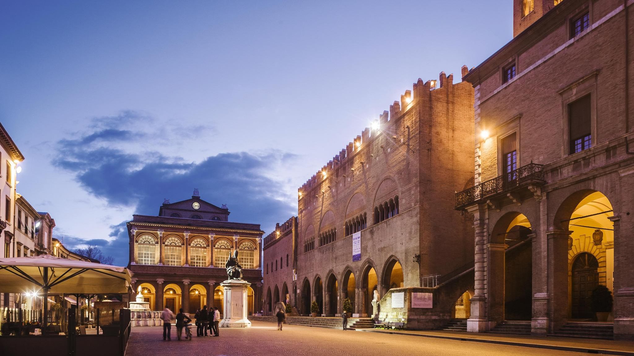 Zentraler Platz in Rimini