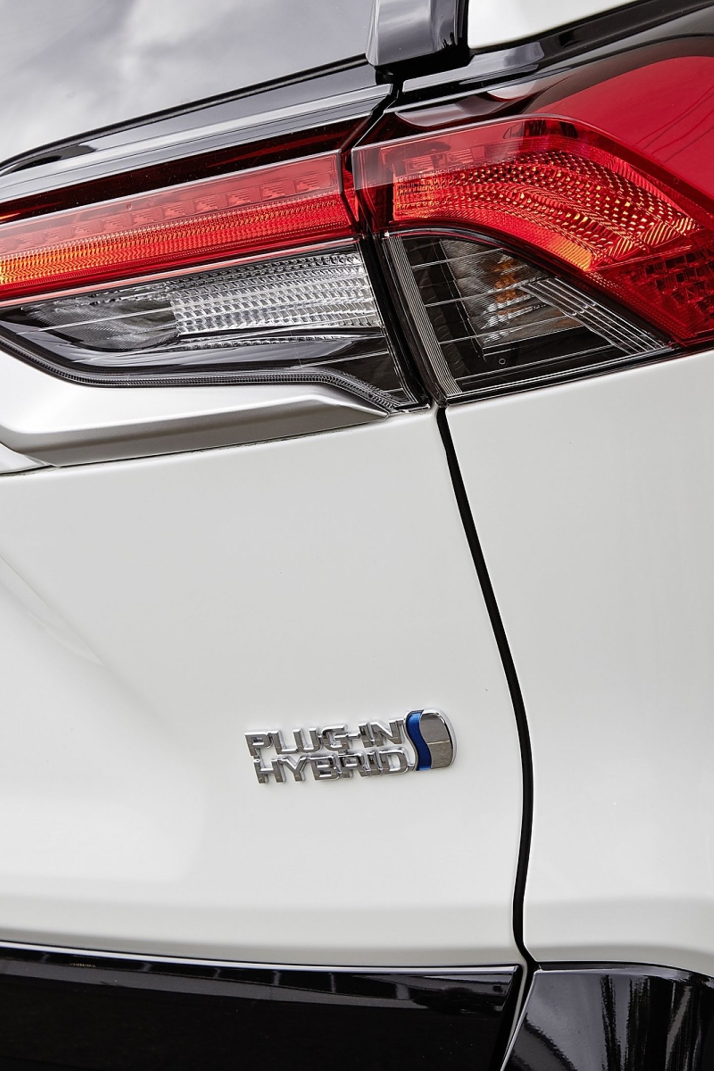 Toyota RAV4 PHEV 2021