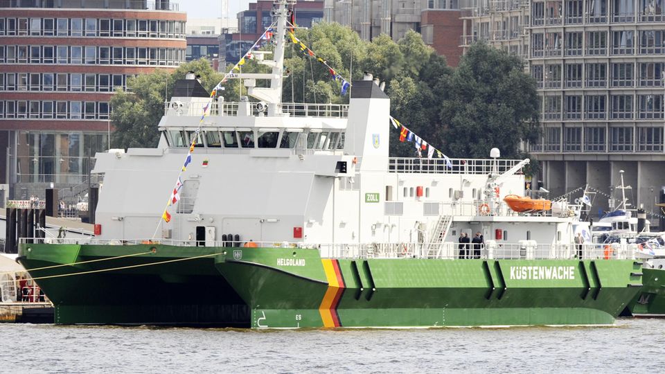 Nachrichten aus Deutschland – Das Hamburger Zoll-Schiff "Helgoland" Nachrichten aus Deutschland – Das Hamburger Zoll-Schiff "Helgoland"