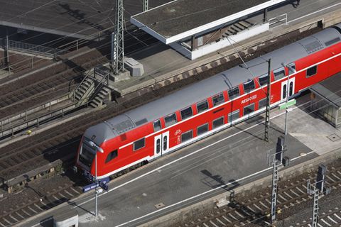 Regionalbahn in Köln-Deutz