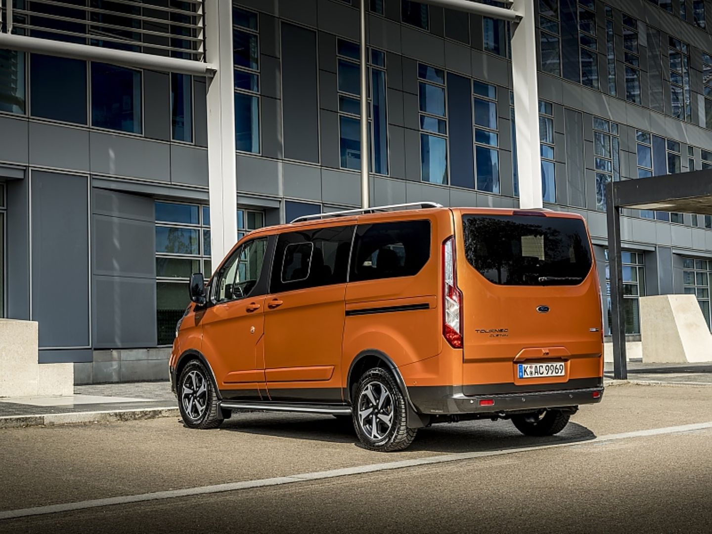 Ford Tourneo Custom Active 2.0 TDCi