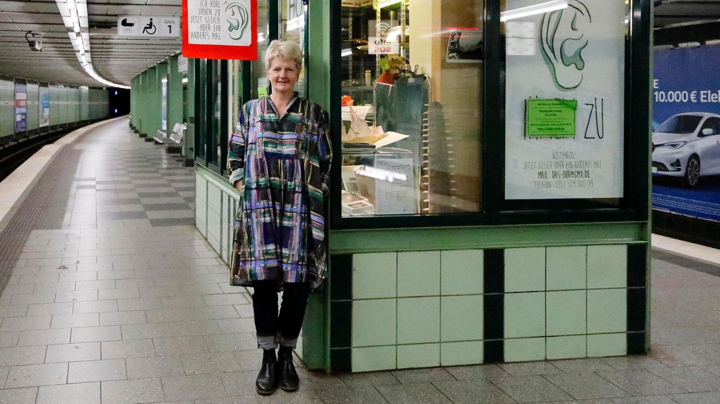Zuhörkiosk U-Bahn Emilienstraße