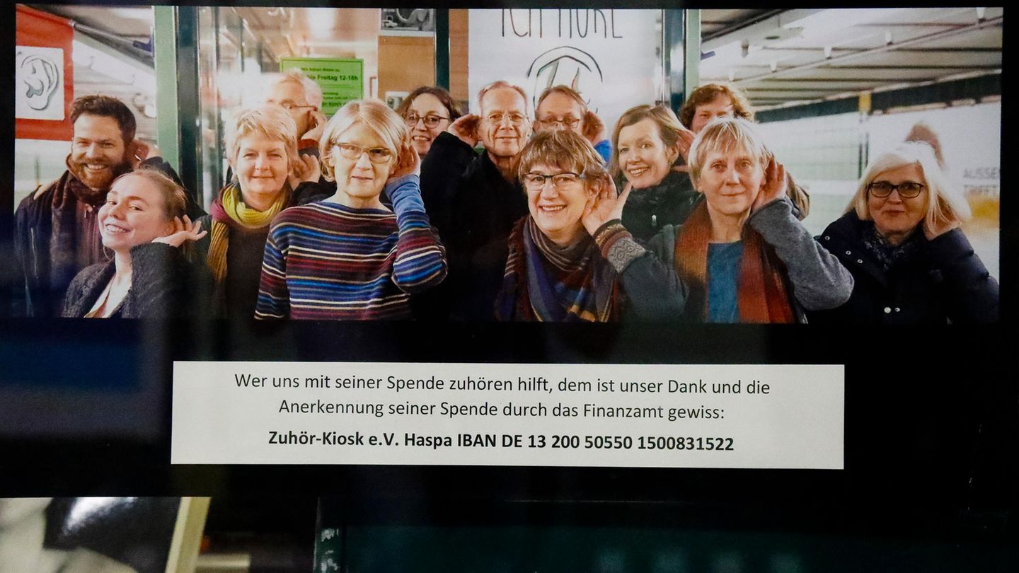 Zuhörkiosk U-Bahn Emilienstraße