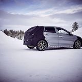 Bei den Wintertests wurde die Tarnfolie etwas entfernt