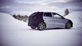 Bei den Wintertests wurde die Tarnfolie etwas entfernt