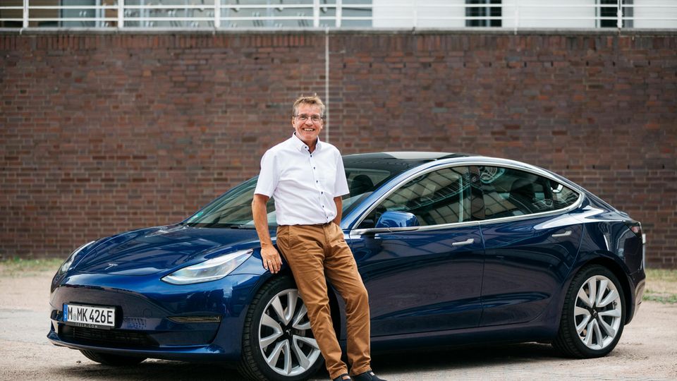 Hans-Jörg Felbick tested the Tesla 3