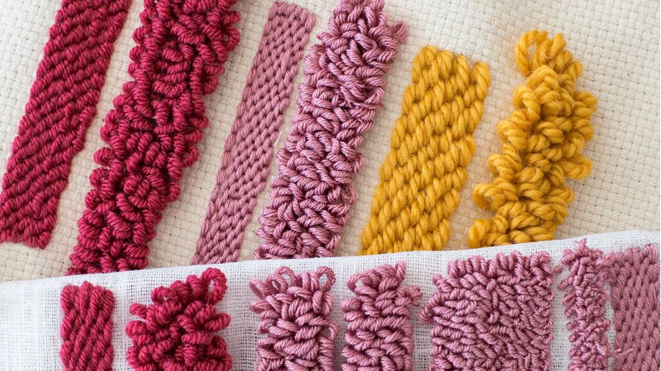 Die Stickmuster der Punch Needle können ganz unterschiedlich aussehen Die Stickmuster der Punch Needle können ganz unterschiedlich aussehen
