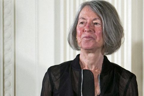 Die amerikanische Poetin Louise Glück bei der Verleihung der National Humanities Medal 2016 im Weißen Haus