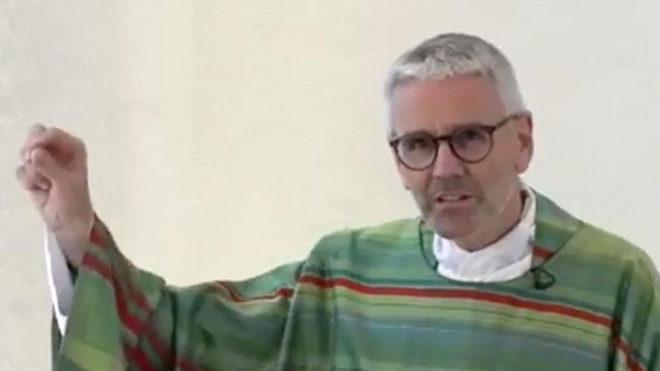 Deutsche Bischofskonferenz: Vertrauensverlust, Woelki-Skandal, Selbstbild wie im Mittelalter: "Letzte Chance" für katholische Kirche Deutsche Bischofskonferenz: Vertrauensverlust, Woelki-Skandal, Selbstbild wie im Mittelalter: "Letzte Chance" für katholische Kirche
