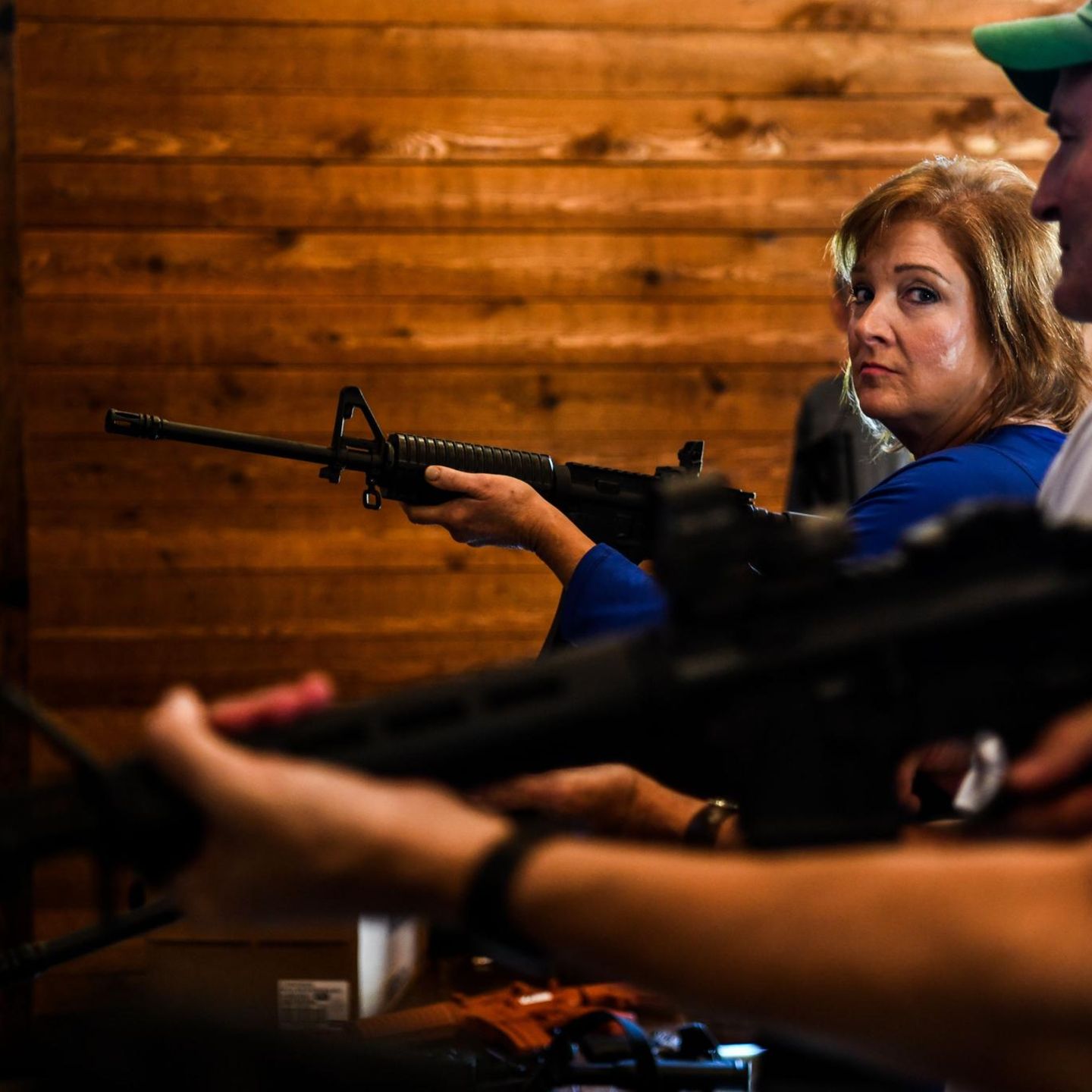 Wer Bis Jetzt Noch Kein Sturmgewehr Hatte Besorgt Sich Nun Eines Stern De