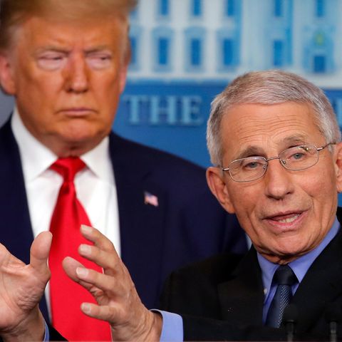 Anthony Fauci (r.), Direktor des Nationalen Instituts für Infektionskrankheiten in den USA